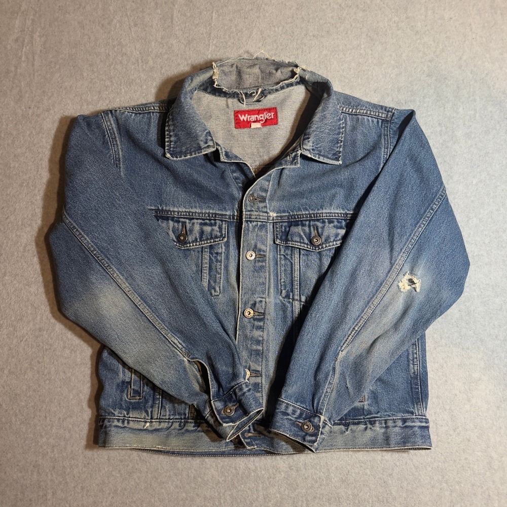 Vintage Wrangler Mens Distressed Denim Trucker Jacket Blue Frayed Workwear L 90s